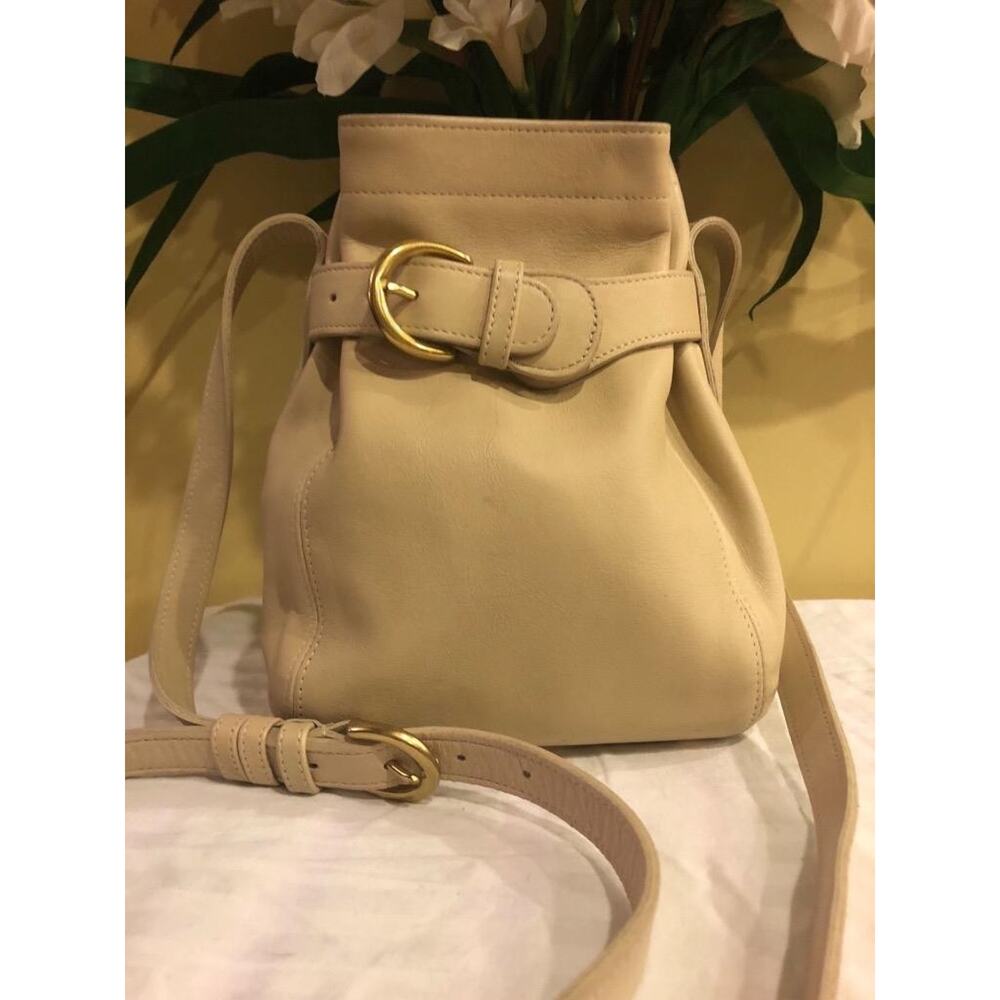Vintage COACH 4156 Belted Soho ivory Leather Cross-body Bag (500